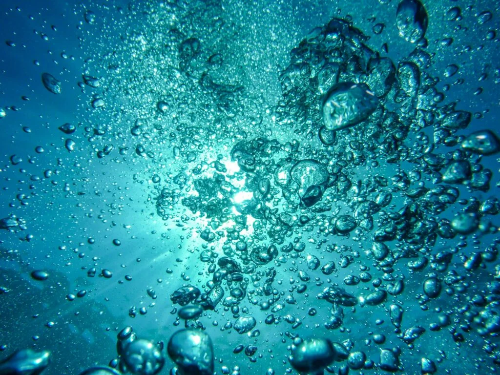 ¿Cómo Funciona la Filtración de Agua con Ozono?